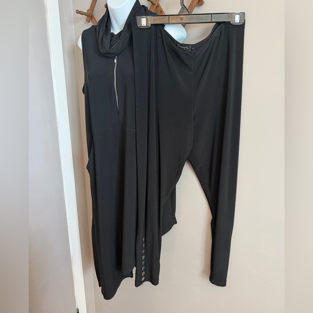 Sympli 2 Pc Asymmetrical Tunic Legging Set Black 12
Travel mature stretch